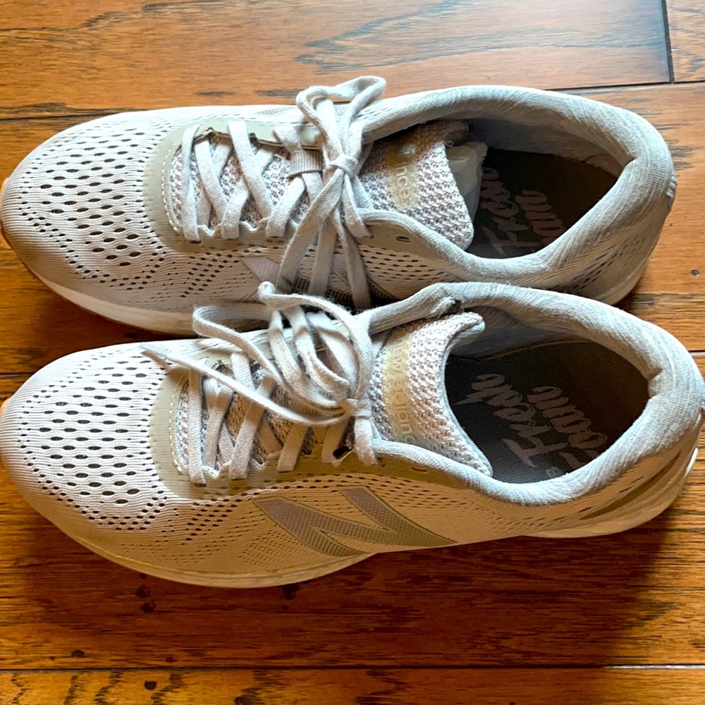 New balance 8.5 Fresh Foam Arishi Running Shoe